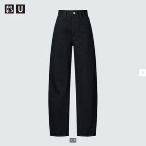 NWT Uniqlo U 2023 Collection Curved Jeans Black | Size 25 | Length: 31